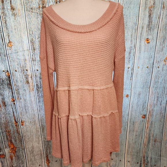 Women's Light Pink Waffle Tiered Tunic - Picture 2 of 11